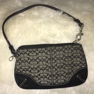 Coach Wristlet Black & grey